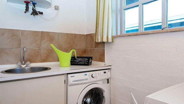 7 Person Holiday Home in Blavand - Foto 4, Interior