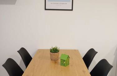 Virgen del Valle, los Remedios, junto al centro y Triana, Sevilla - Foto 5