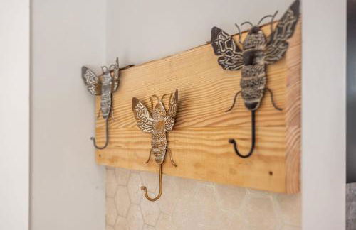 NEW Beehive Tree House Retreat - Foto 41