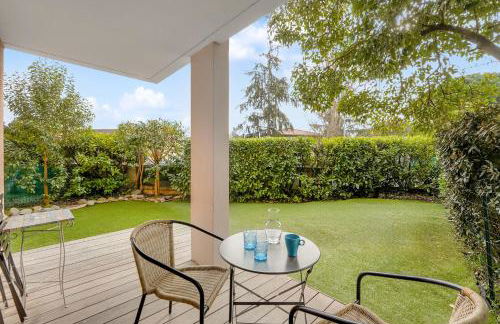 La Bulle Bleue - Parking-Terrasse-aéoport-MEET - Foto 15