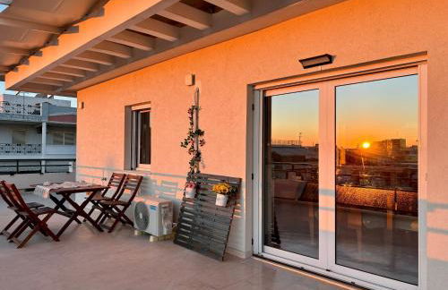 Quiet house-Athens Center 100 meters balcony on the top floor - Foto 24