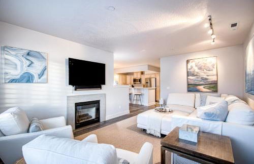 Peaceful Lakefront Beauty - Foto 4