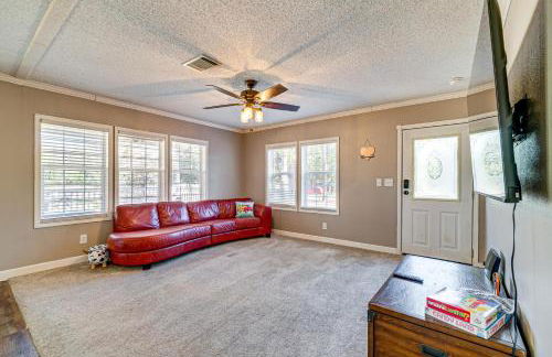 Paddle, Swim and More! Charming Home in High Springs - Foto 5