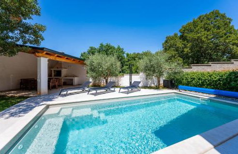 Beautiful Apartment In Beloci With Wifi - Foto 10