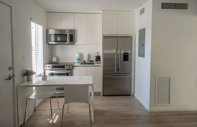 Beach Haus Key Biscayne - Photo 31