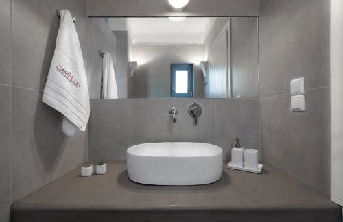 Camvillia Donoussa Village Suites - Photo 13