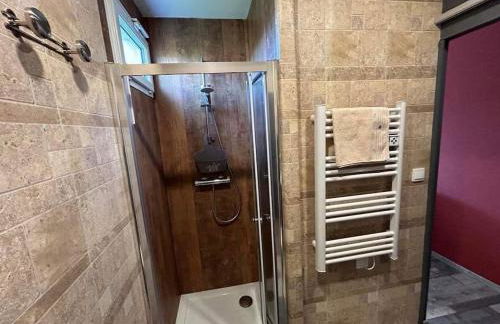 Appartement très agréable proche tous commerces - Foto 8