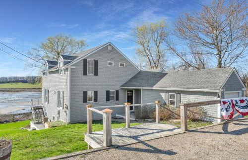 Spacious Oceanfront Home Stunning Sunset Views - Foto 44