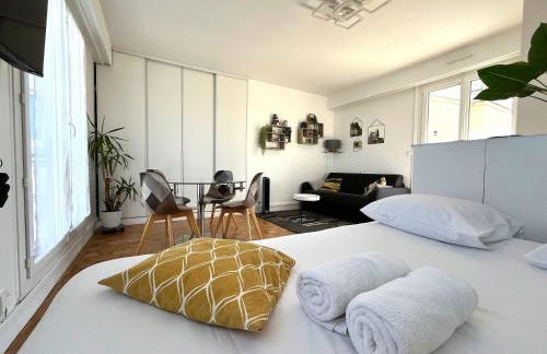 Le Nid du Roi - Appartement 3 Étoiles - Terrasse - Ascenseur - Foto 24