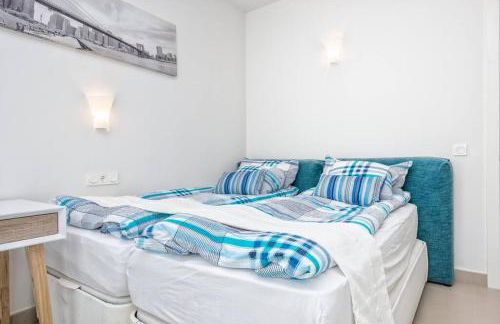 Seaview Luxury 2 Bedrooms Apt in Reserva del Higueron - Foto 12