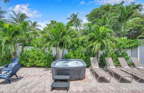 Steps from Beach Quaint Cottage Hot Tub Surf Key H0MES - Foto 8