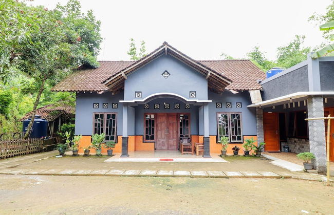 Mutiara Guesthouse - Foto 1