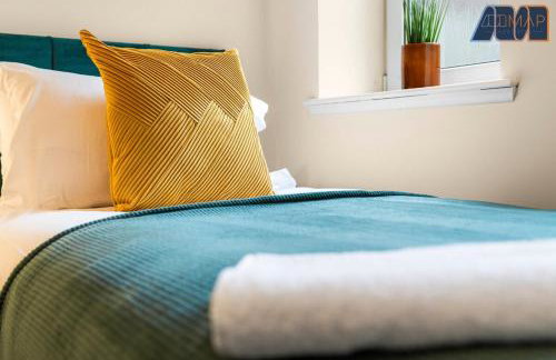 2 Bed Flat With Parking Sleeps 4 in Fife - Foto 12