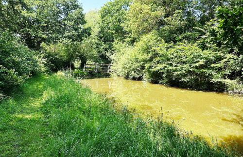 Brick Kiln Holdings by The Suffolk Cottage Collection - Photo 11