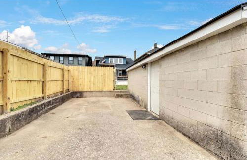 Lavish Flat w King Bed in near DT Food & Shops - Foto 22