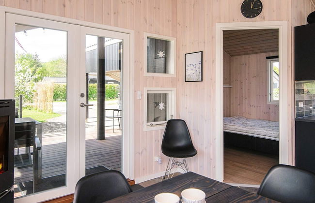 6 Person Holiday Home in Sjolund - Foto 12