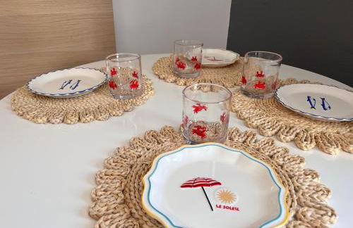 PORT DE HYERES - Appartement 40m2 - 4 personnes - place de PARKING - Foto 8