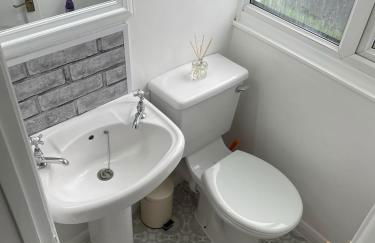 Stylish & Spacious 2 Storey, 3 Bed Apartment - Foto 7