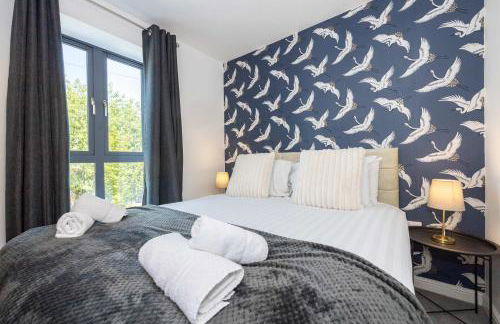 Rest&Recharge at Brookdale House (5 Bedrooms, 15mins to City Centre, Free Parking) - Foto 4