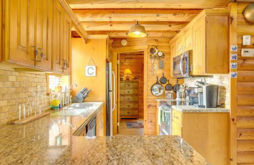 Steps to Lake Okeechobee Cabin with Pool Access! - Foto 5