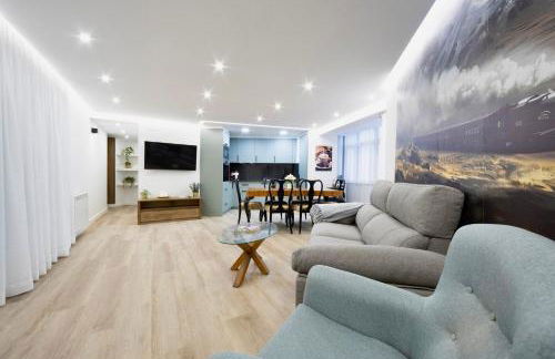 Train Station by Lugo Collection - Foto 20