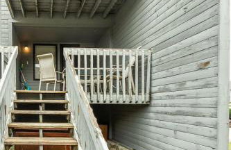 3 bed 2 bath pet friendly townhome - Foto 12