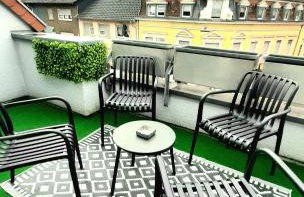 Gelbe Koffer - Vintage Maisonette Neunkirchen - 2 SZ - Self-Check-in - Balkon - Parkplatz - 1 km zum Zentrum - bis 4 Pers - Foto 32