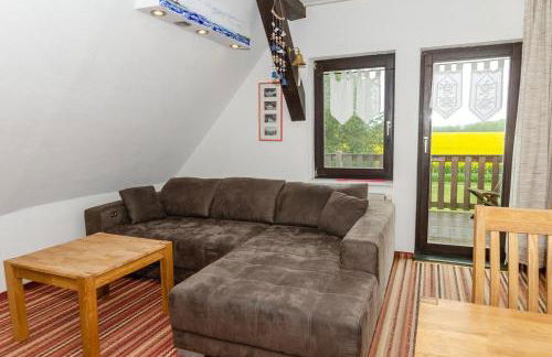 3-R-Ferienwohnung-fuer-4-Personen-in-Schaprode-auf-Ruegen-Zi3 - Foto 1