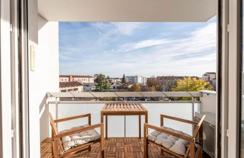 Le Jean Moulin T2 air-conditioned private parking balcony - Foto 12