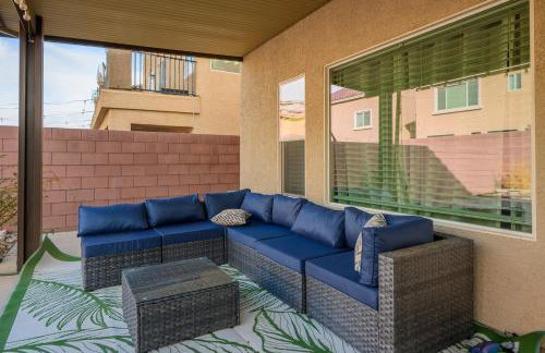 Relaxing Vegas Stay with BBQ & Games - Foto 71