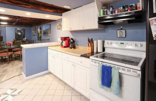 Pool-Table-Hot Tub-Fire Pit - Foto 31