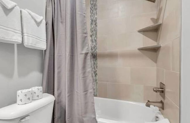 Prime Location Music House 10 Beds Free Parking - Foto 11