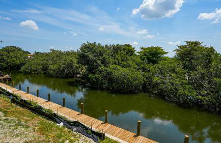 NEW! SaltWater Serenity less than 500ft to AMI, Canal Front! - Foto 37