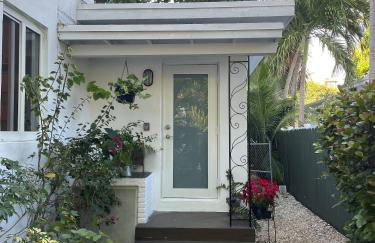 Tropical Paradise in Miracle Mile with Parking - Foto 37