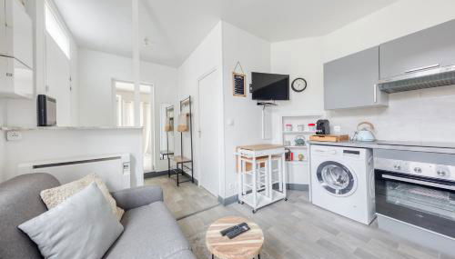 Parking privatif gratuit I Paris, Tram 9mim I RER C15min - Foto 2