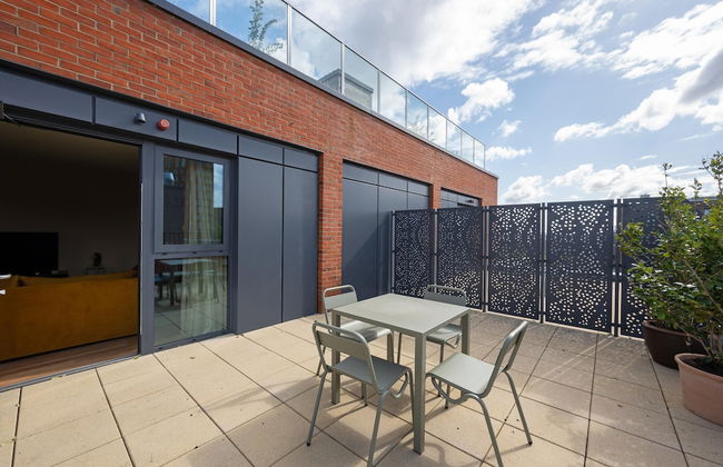 Chic Urban Flat With Rooftop Access - Foto 8