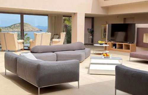 Blue Angel Villa Luxury Seafront Estate - Foto 45