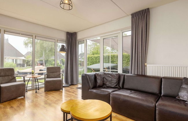 Canal-side Bungalow Stay - Foto 8