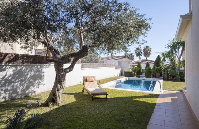 Elegant Villa in Calafell With Swimming Pool - Foto 24