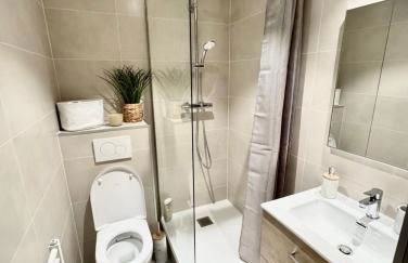 Riviera face à la gare - Foto 8