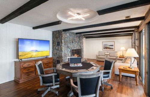 Lakefront Home Private Dock with Main Channel View - Foto 22