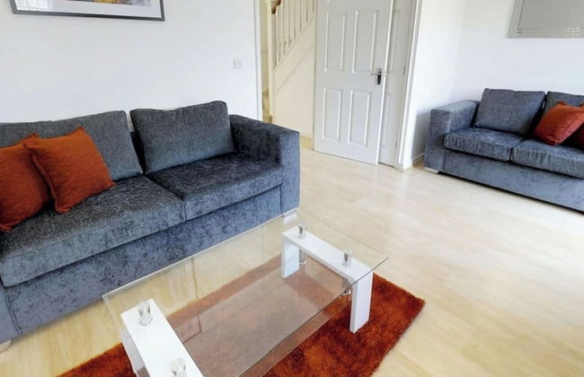 Stayzo Cole Green Lane - Free Parking - Foto 7