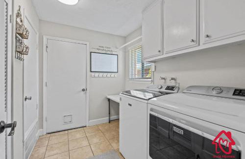 San Gabriel Stunner - An Irvie Home - Photo 40