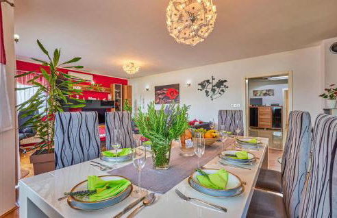 Amazing Home In Krizevci - Photo 36