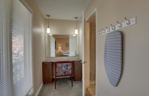 Mins to Blessing Hospital, Miss River, Country Club - Foto 26