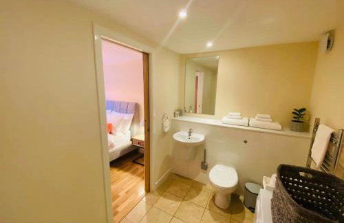 2 Bed 2 bath with Private Parking - Foto 26