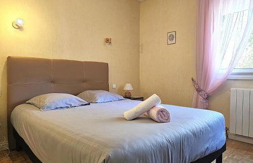 L'échappée du Canal - Piscine - Cheminée - Clim - Parking privé gratuit - 8 personnes - 3 chambres - Parc - Foto 29