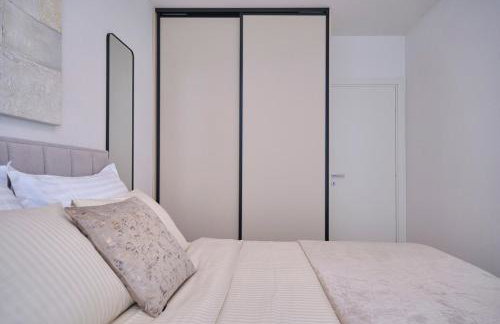 Splitful Apartment - Photo 16