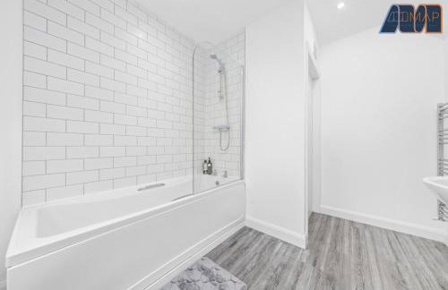 1 Bed Flat With Parking Sleeps 2 in Fife - Foto 10