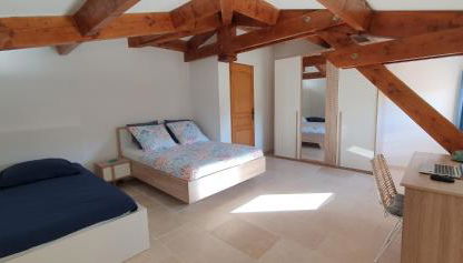 Maison calme et rénovée "Oléa Provence" à 20mn d'Aix-en-Provence et Gare TGV - Foto 4